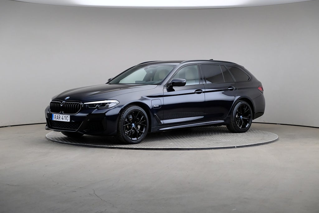 BMW 530e 5 xDrive Touring 292hk M Sport Drag Läder