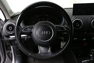 Sedan Audi A3 15 av 22