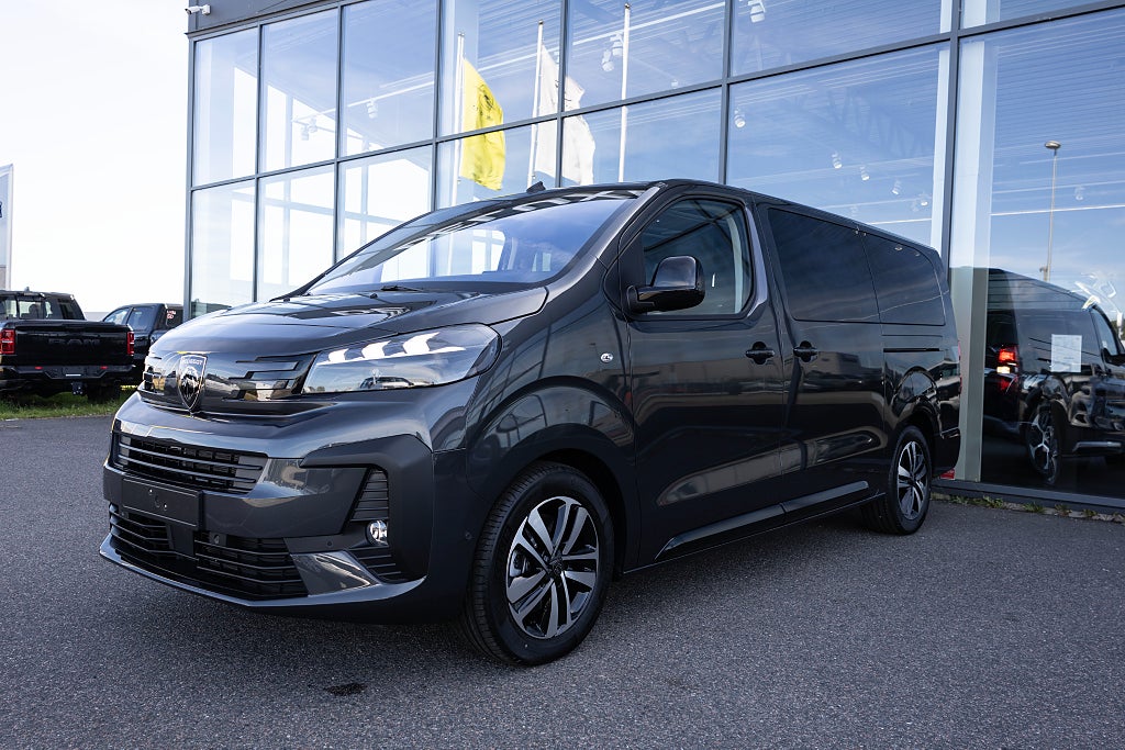 Peugeot Traveller 2.2 BlueHDi 180hk Allure 8-Sits Panorama 5 års garanti