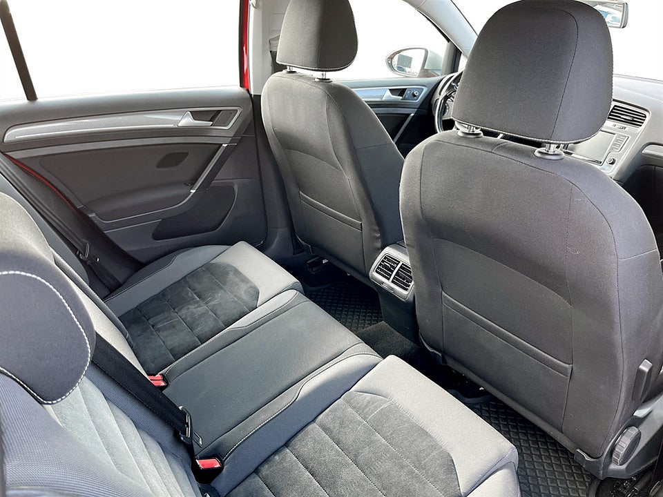 Bild på Volkswagen Golf Alltrack Alltrack 2.0 TDI 4Motion DSG 184hk Aut B-KAMERA CARPLAY