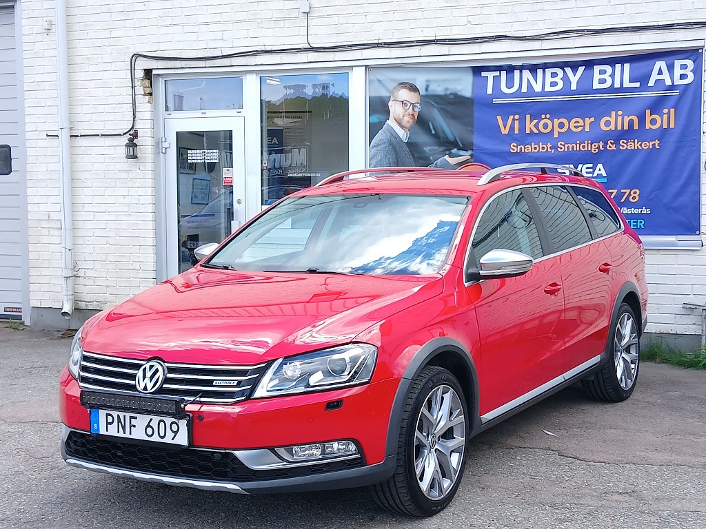 Volkswagen Passat Alltrack 2.0 TDI 4Motion/Auto/2 Ägare/Kambyt/B-Kamer/Drag/Sensor