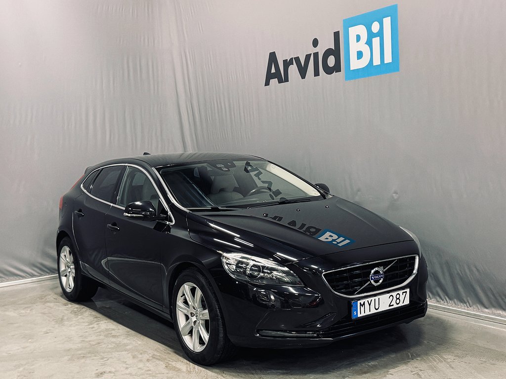 Volvo V40 D3 Summum Premium Sound VOC D-Värmare B-Kamera PDC 