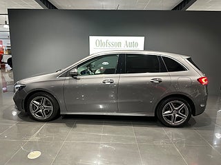 Halvkombi Mercedes-Benz B 2 av 10