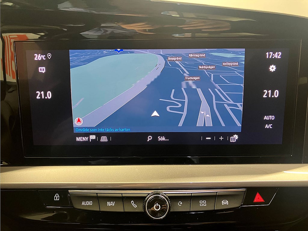 Bild på Opel Mokka-e Ultimate 50kWh 136hk Aut - B-KAMERA, CARPLAY, RATTVÄRME