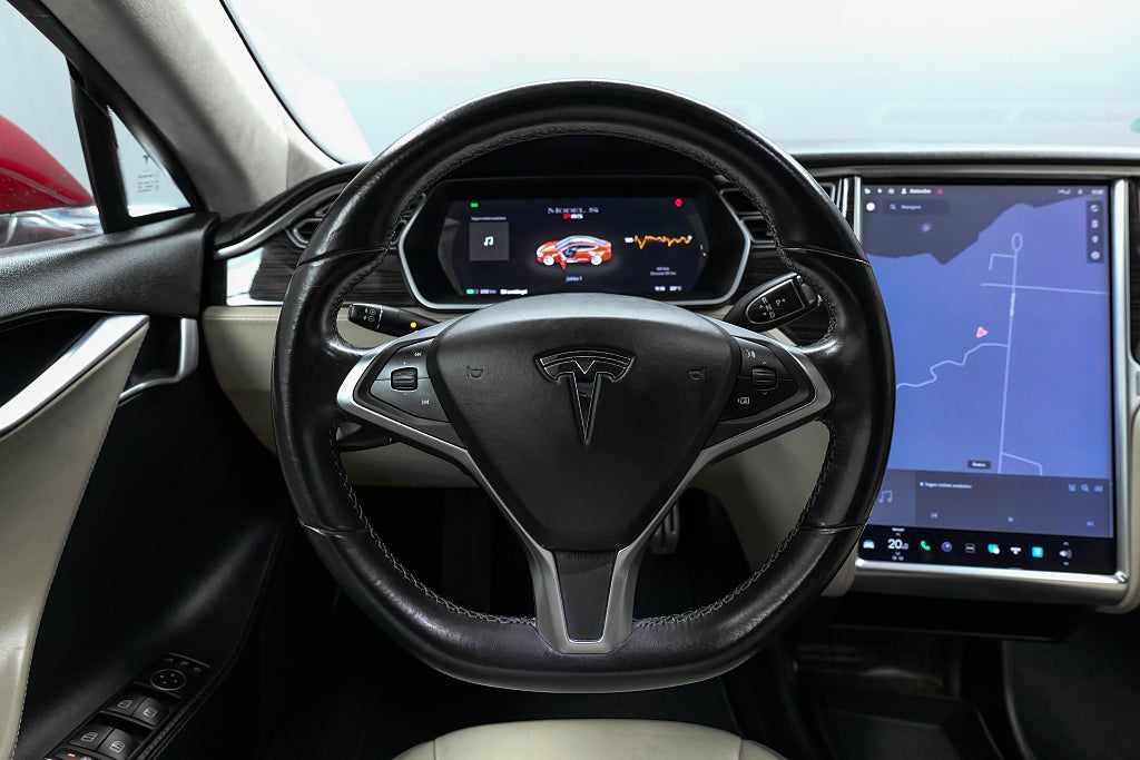 Tesla Model S P85 421ch - Supercharge gratuite - Jantes turbine - Toit panoramique - Keyless