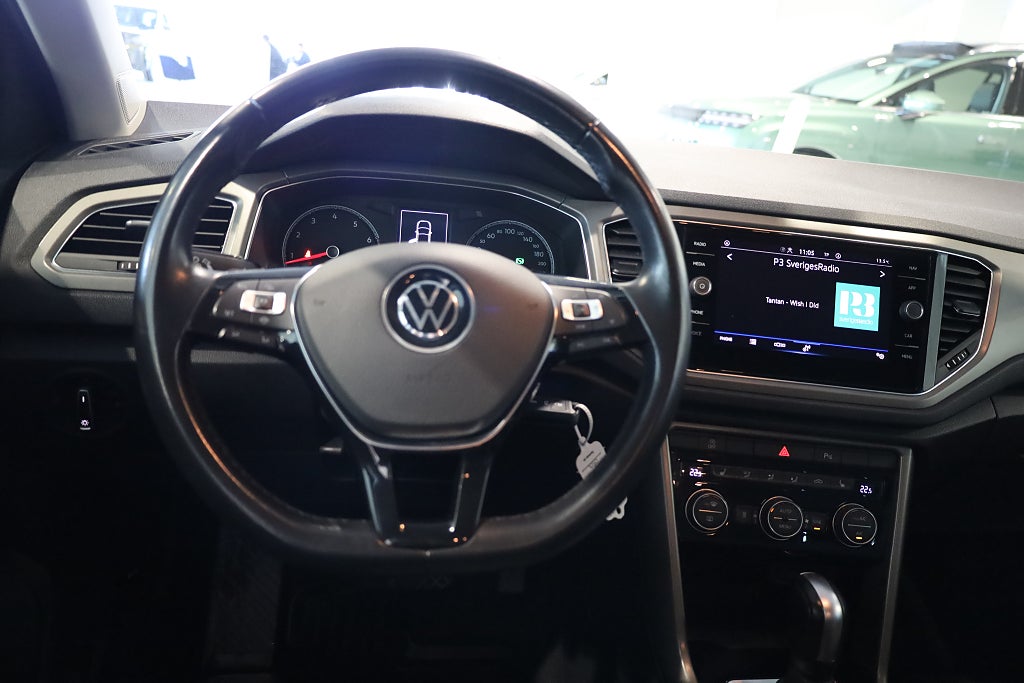Volkswagen T-Roc 1.5 TSI ACT AUT Värmare PDC Apple Carplay 2022
