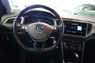 SUV Volkswagen T-Roc 14 av 25