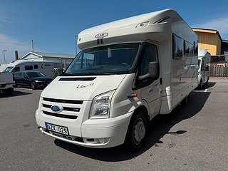 Husbil-halvintegrerad LMC Liberty TI 708 16 av 18