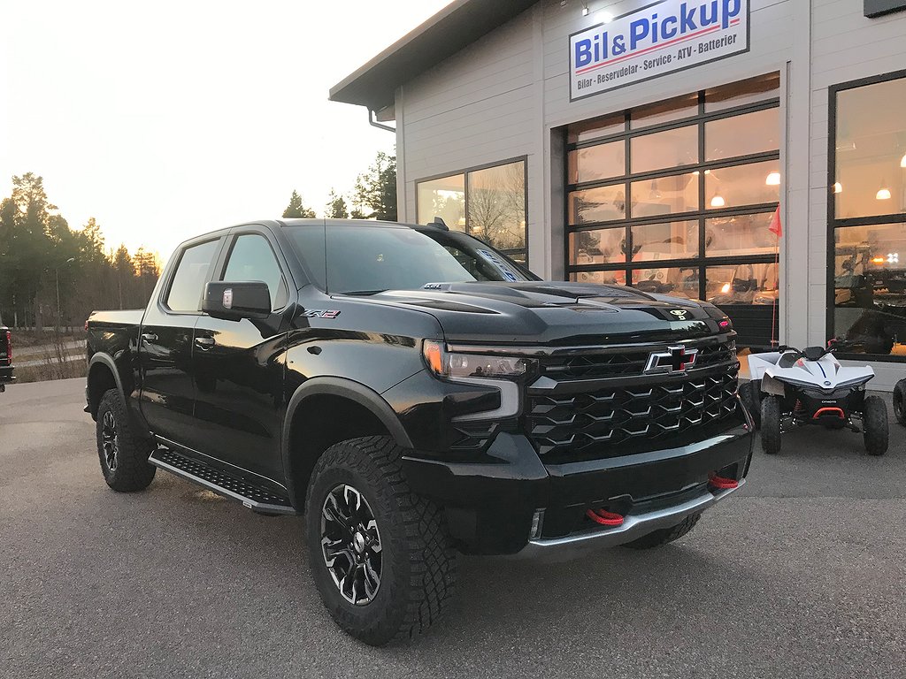 Chevrolet Silverado ZR2 6.2 i lager 