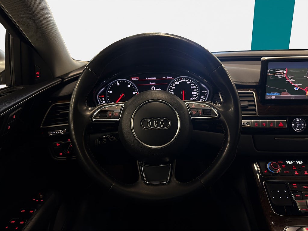 Audi A8 3.0 TDI V6 quattro, Läder, Taklucka, Värmare, Drag, FR 2,99%