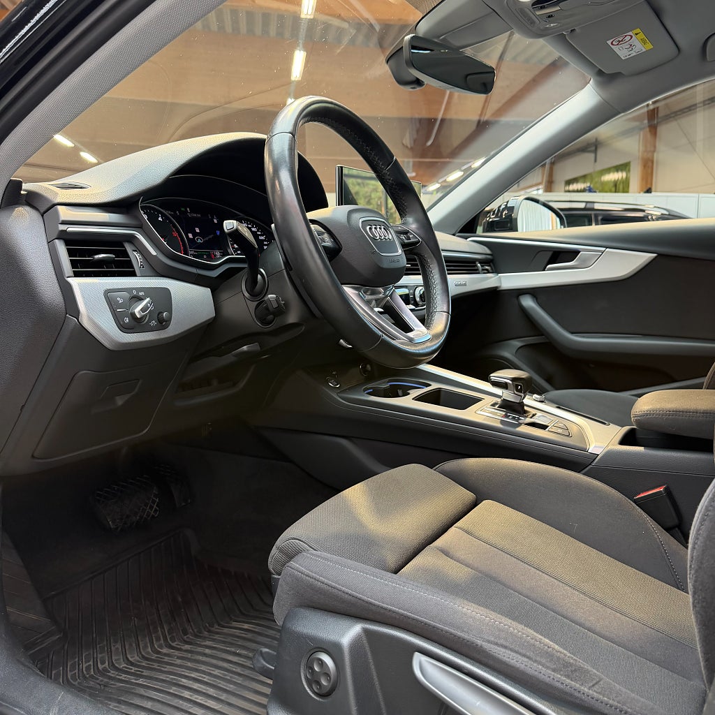 Audi A4 allroad Q 40 TDI Sport Edt Matrix 360° Drag Värmare 19"