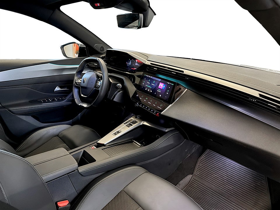 Bild på Peugeot 308 SW GT 1.2 PT 130hk Aut B-KAMERA ELSTOL CARPLAY