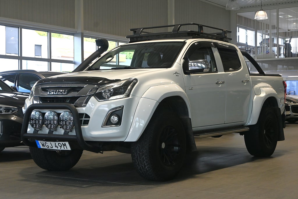 Isuzu D-Max Crew Cab 1.9 4WD AT 35 ARTIC TRUCKS