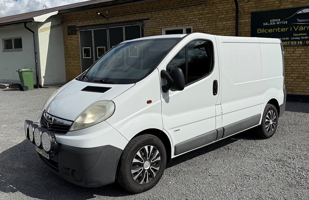 Opel Vivaro Skåpbil 2.9t 2.0 CDTI Euro 5  794kr/Mån