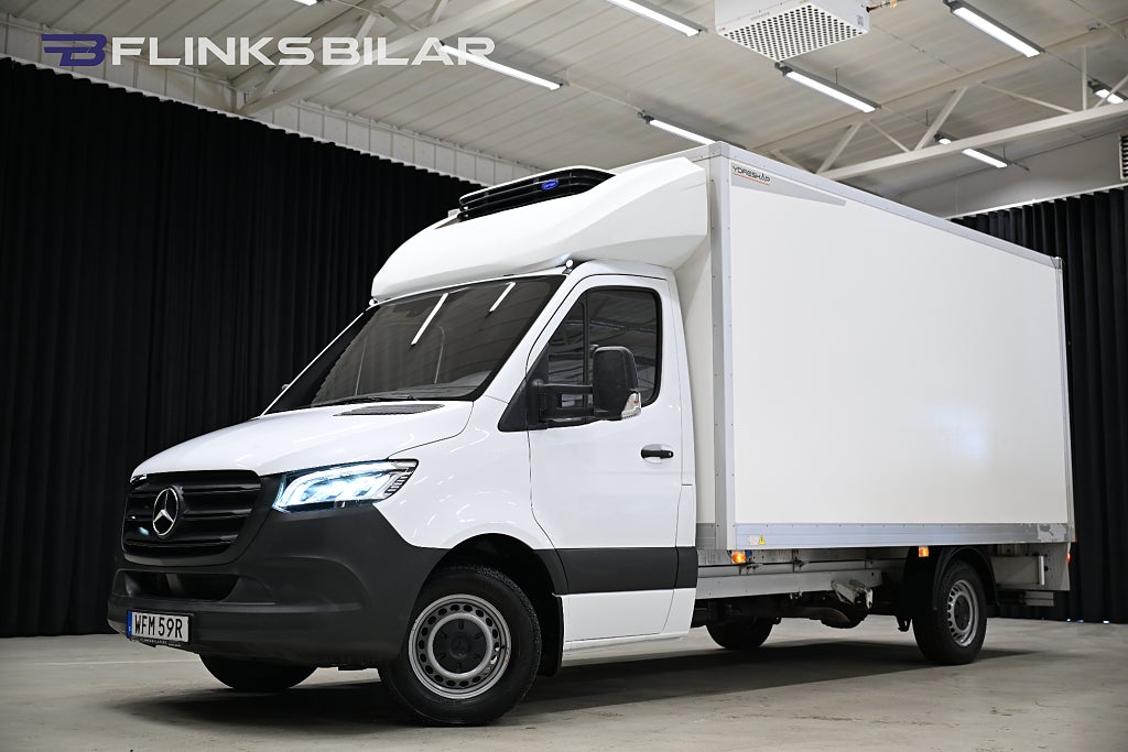 Mercedes-Benz Sprinter 319 CDI 190HK 9G Automat|Volymskåp|Kylbil|Bakgavellyft
