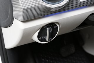 Halvkombi Volkswagen e-up! 14 av 16