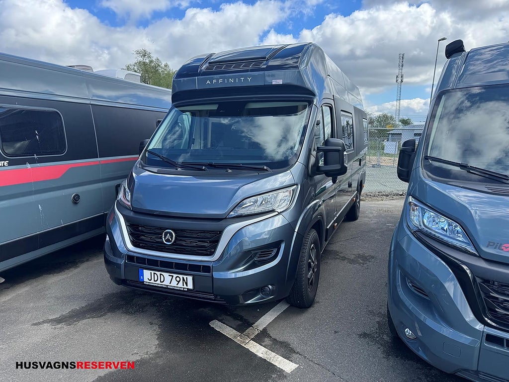 Affinity CAMPER VAN