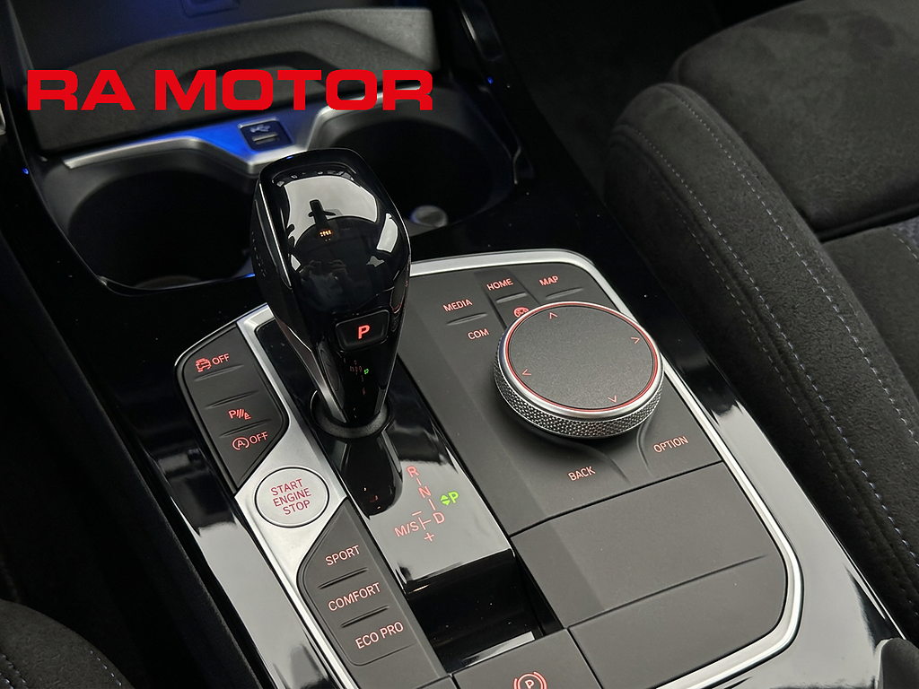 BMW M135i xDrive 306hk M Sport| Pano | H/K | Skalstolar | Adaptiv 2020