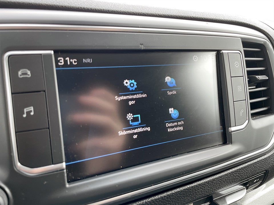 Bild på Peugeot Expert PRO+ 2.0 BHDi 145hk Aut L2 B-KAMERA DRAG