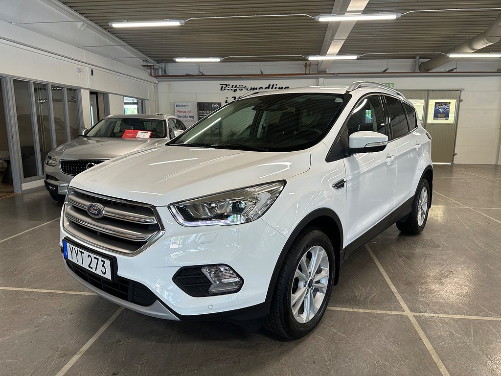 Ford Kuga 1.5 EcoBoost Titanium Euro 6 Ambient 1-Brukare