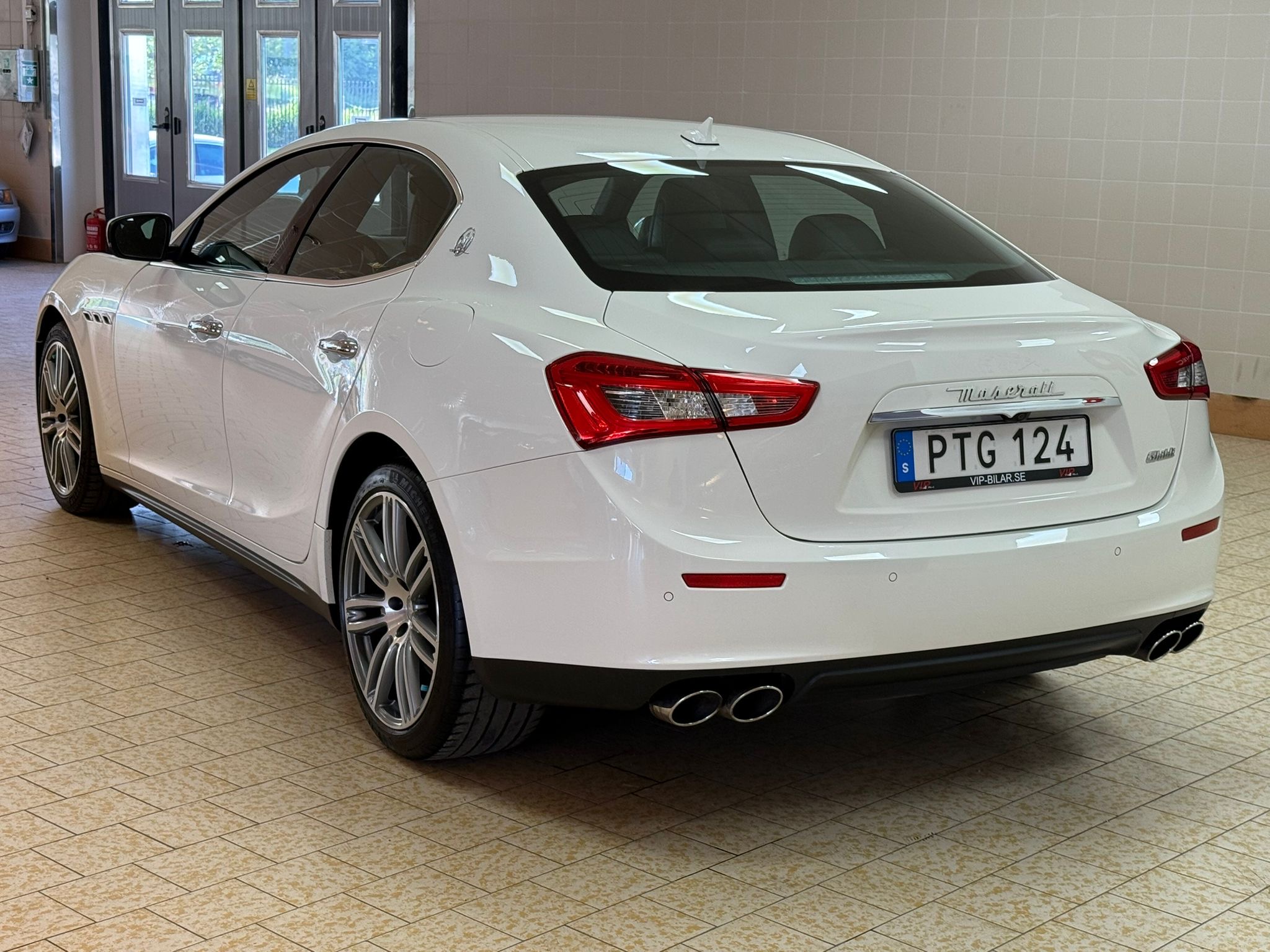 Maserati Ghibli Diesel (275 HK) 2017, bild 4/53