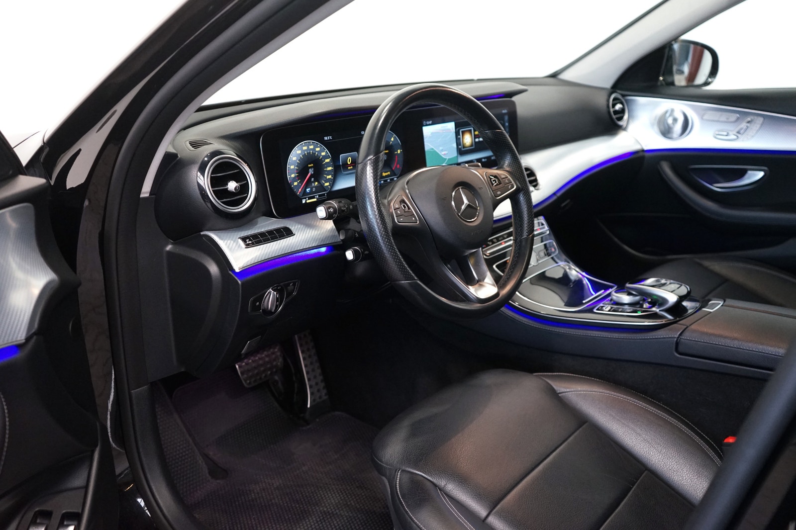 Mercedes-Benz E 220 d 4M All-Terrain 9G-T Widescreen Panorama 194hk 2018 - miniatyr 8