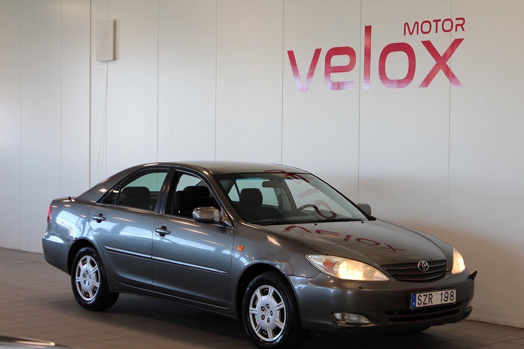 Toyota Camry 2.4 152HK 2001