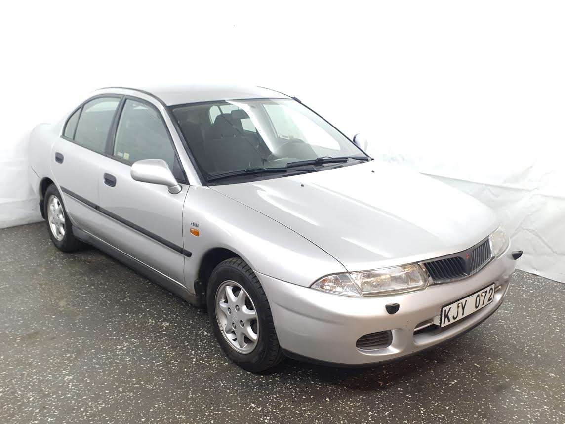 Mitsubishi Carisma