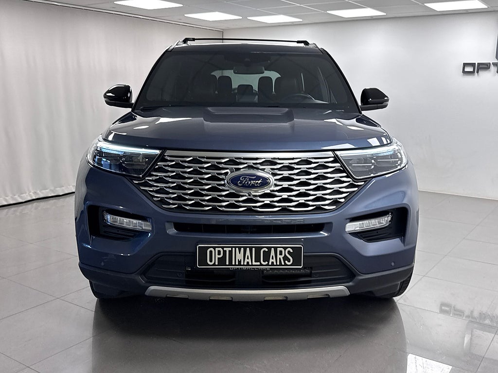 Ford Explorer 2021 - miniatyr 3