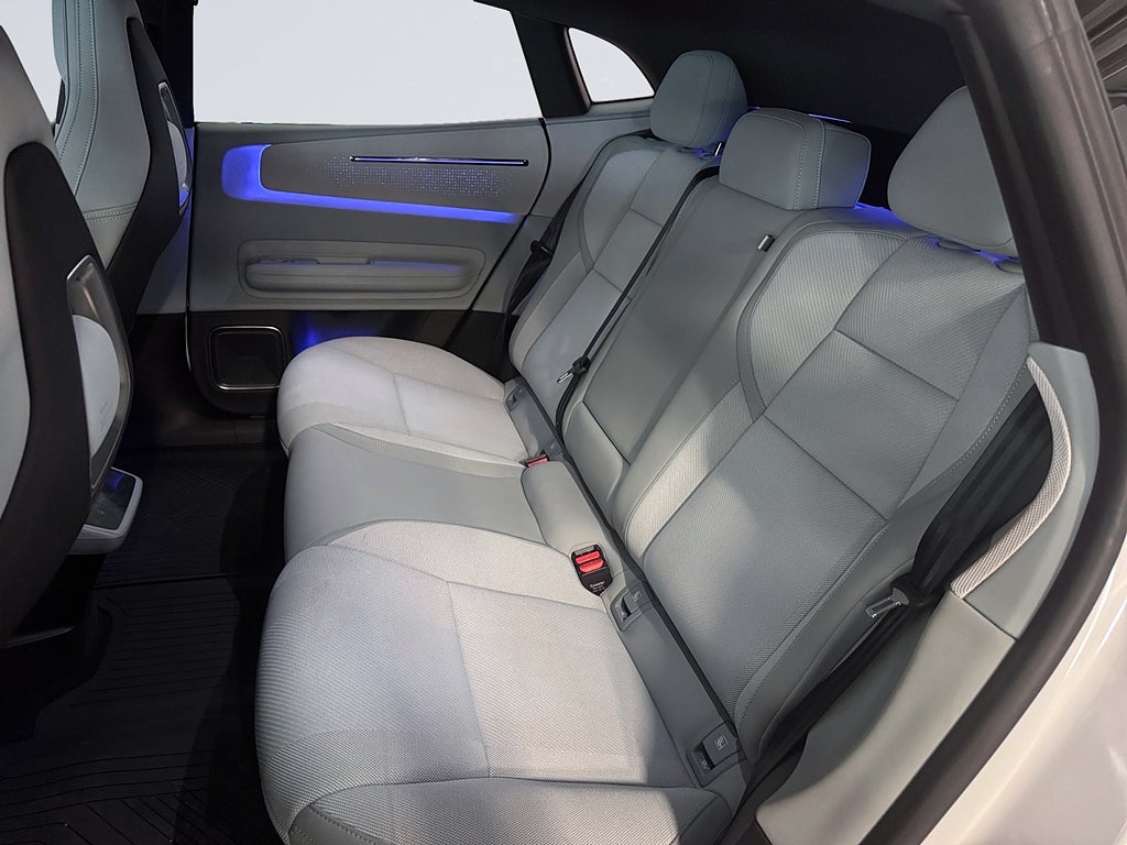Polestar 4 Long Range Single Motor PLUS Harman Kardon Panorama bild 15