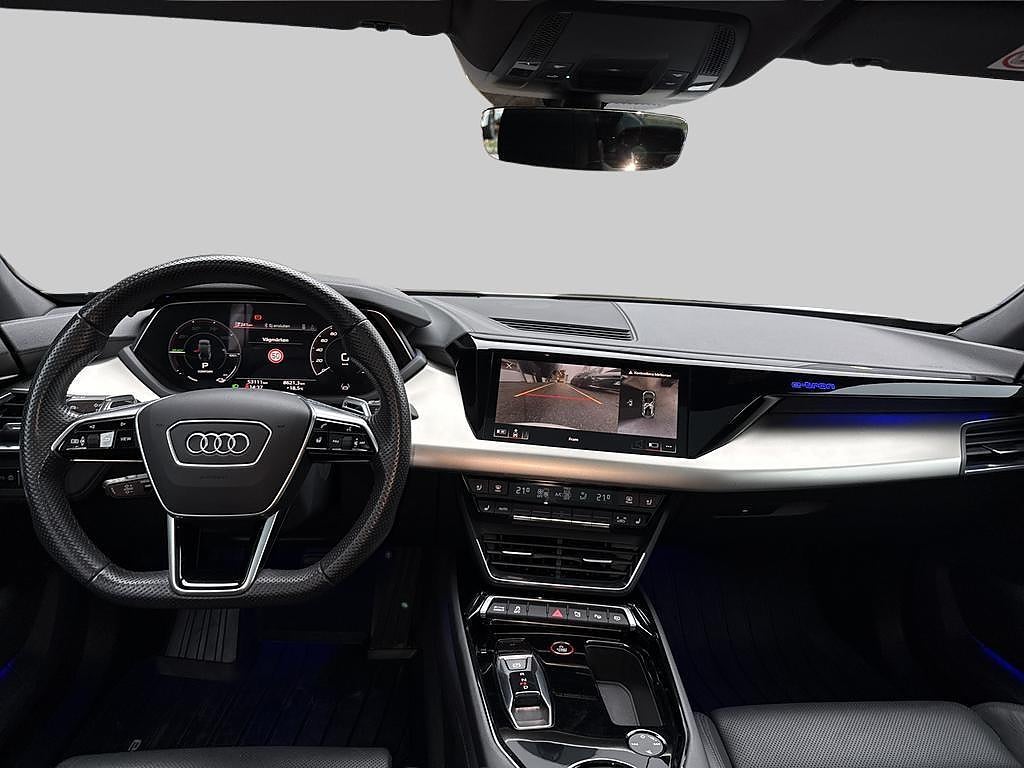 Audi E-Tron 2022 - miniatyr 8
