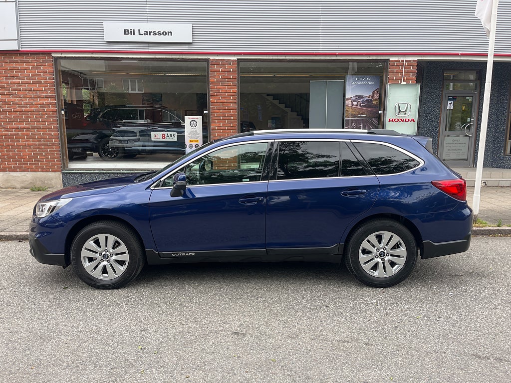 Subaru Outback 2.5 4WD Lineartronic 
