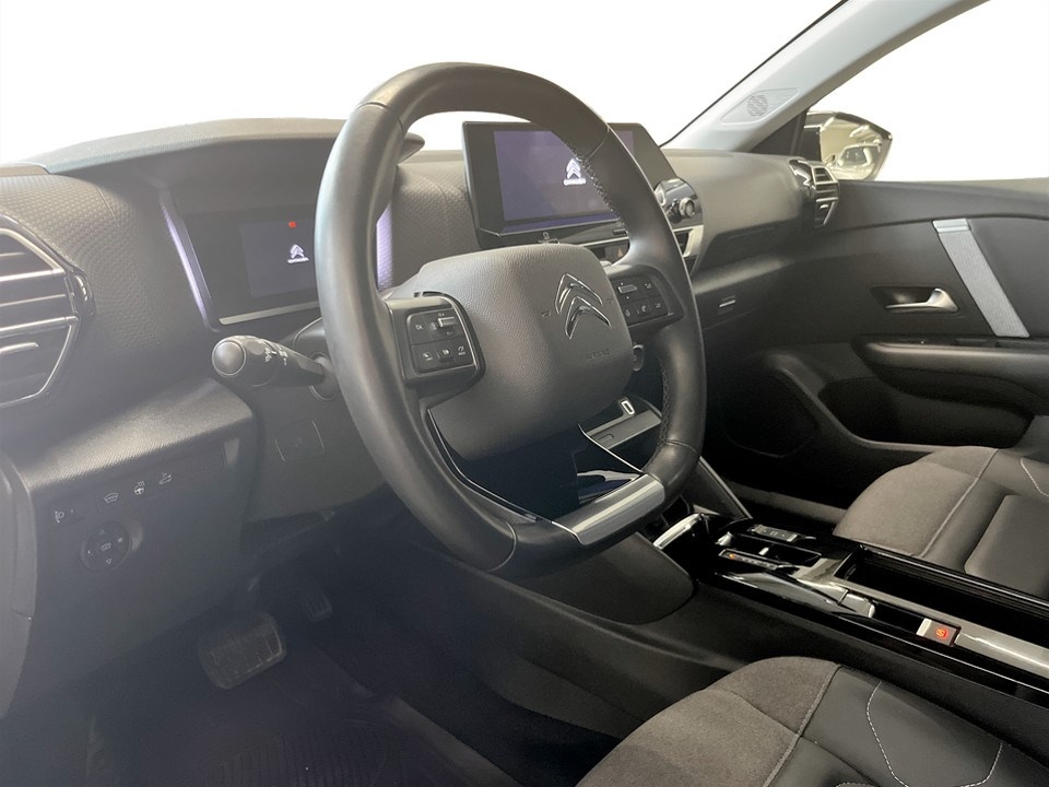 Citroen C4 X Shine 1.2 PT 130hk Aut 2024, bild 5/52