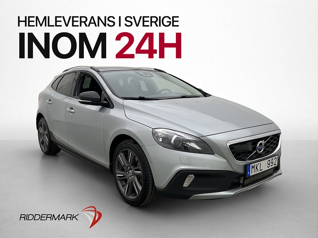 Volvo V40 Cross Country T4 AWD 180hk Summum Pano Navi Skinn