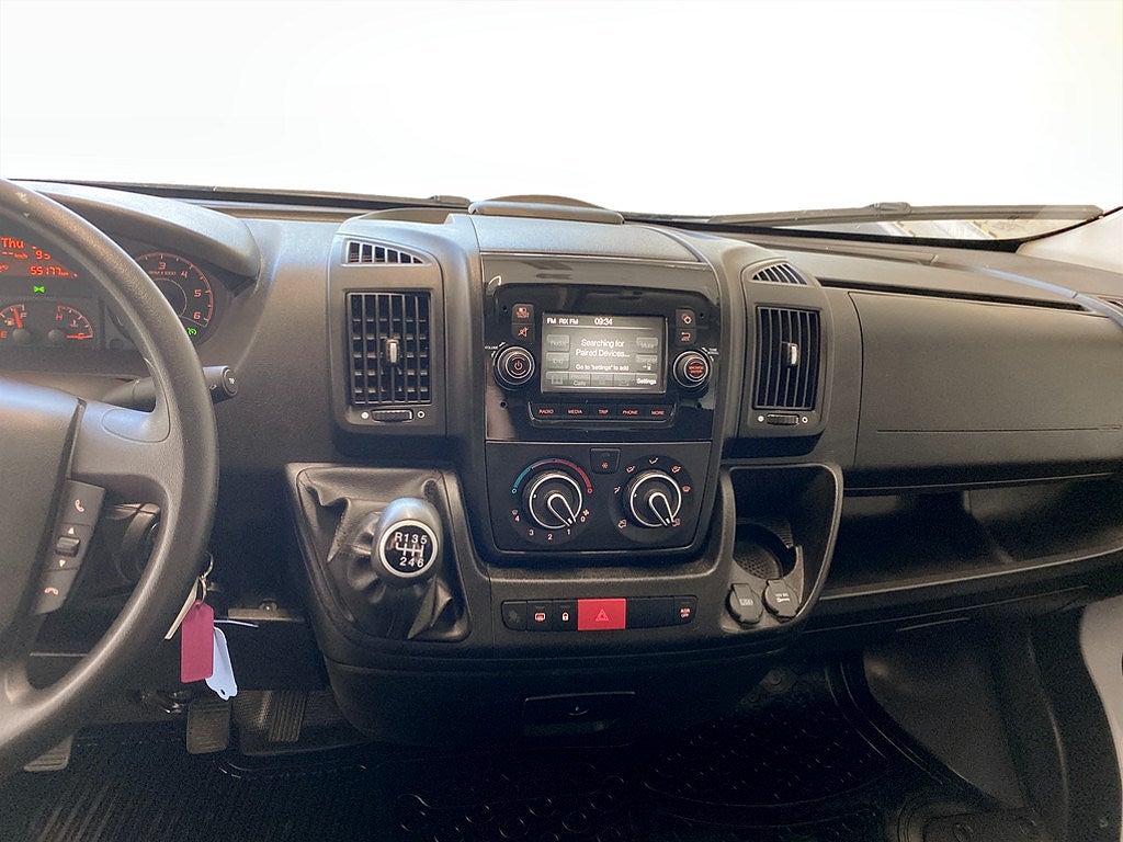 Bild på Peugeot Boxer PRO+ L3H2 2.2 BHDi 140hk - DRAG, B-KAMERA