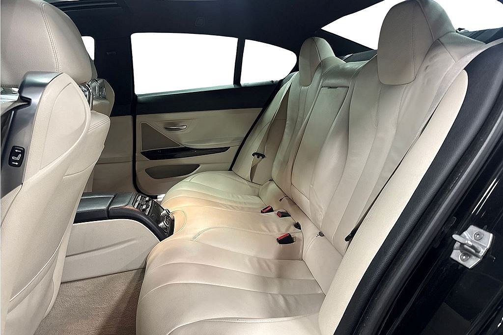 BMW 640 D xDrive M-Sport, 313hk, HUD, 2 brukare, Minnespkt, Taklucka