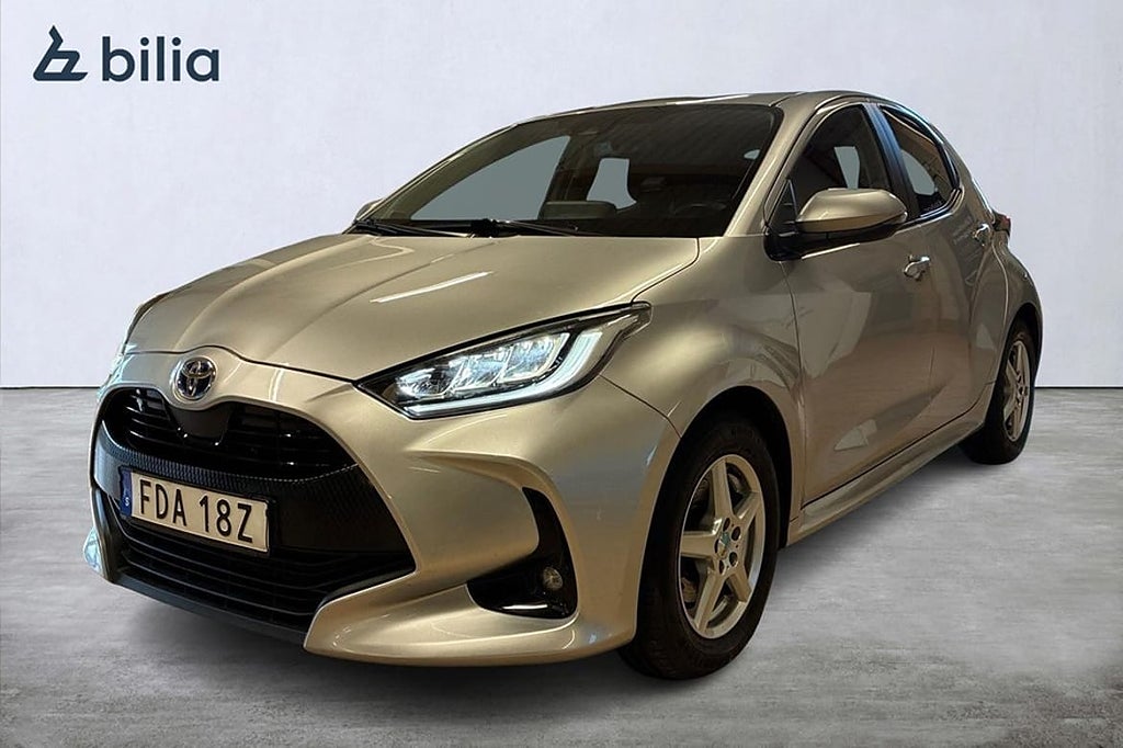 Toyota Yaris 116HK Hybrid Active Plus B-kam/LED