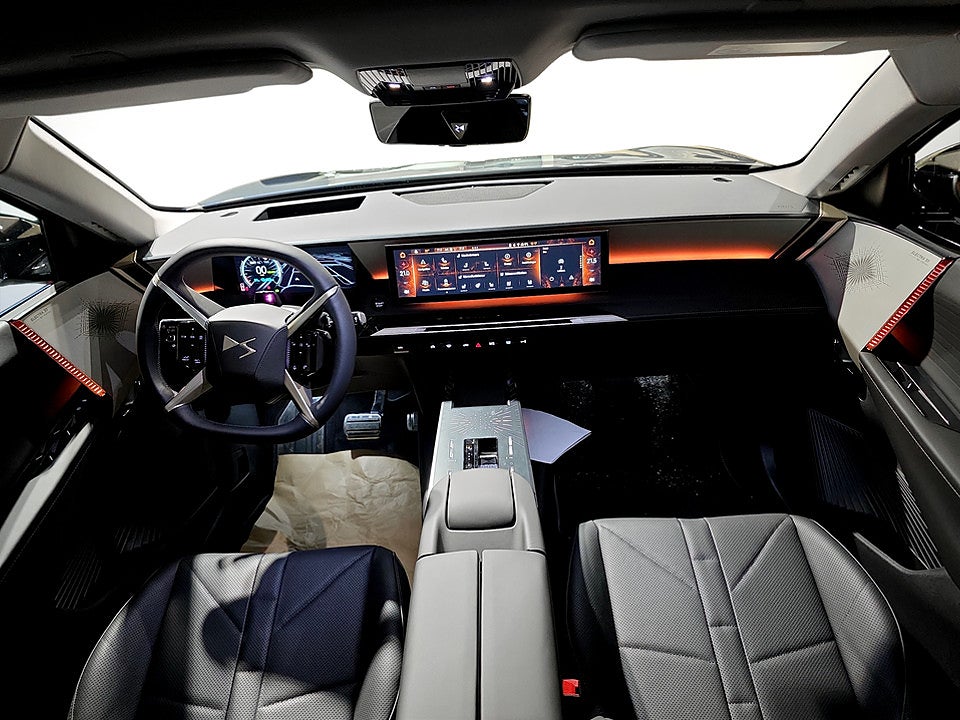 Bild på DS N8 Pallas Electric Long Range 245hk