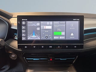 MG 5 Long Range 61.1 kWh Skinn/Ad.Fhåll/Garanti/360/SoV – bild 11