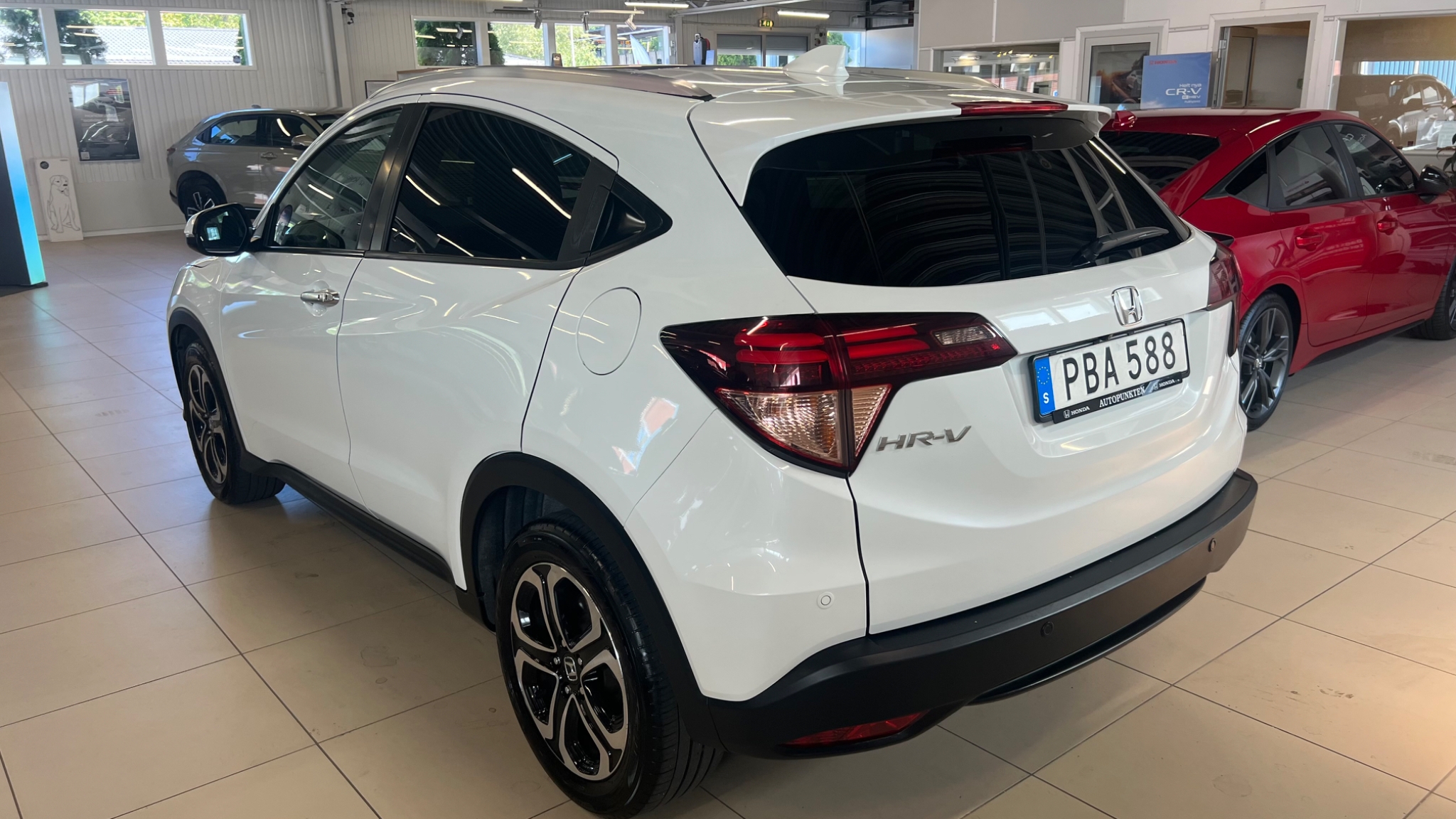 Honda HR-V 1.5 i-VTEC CVT Euro 6 2017, bild 4/38