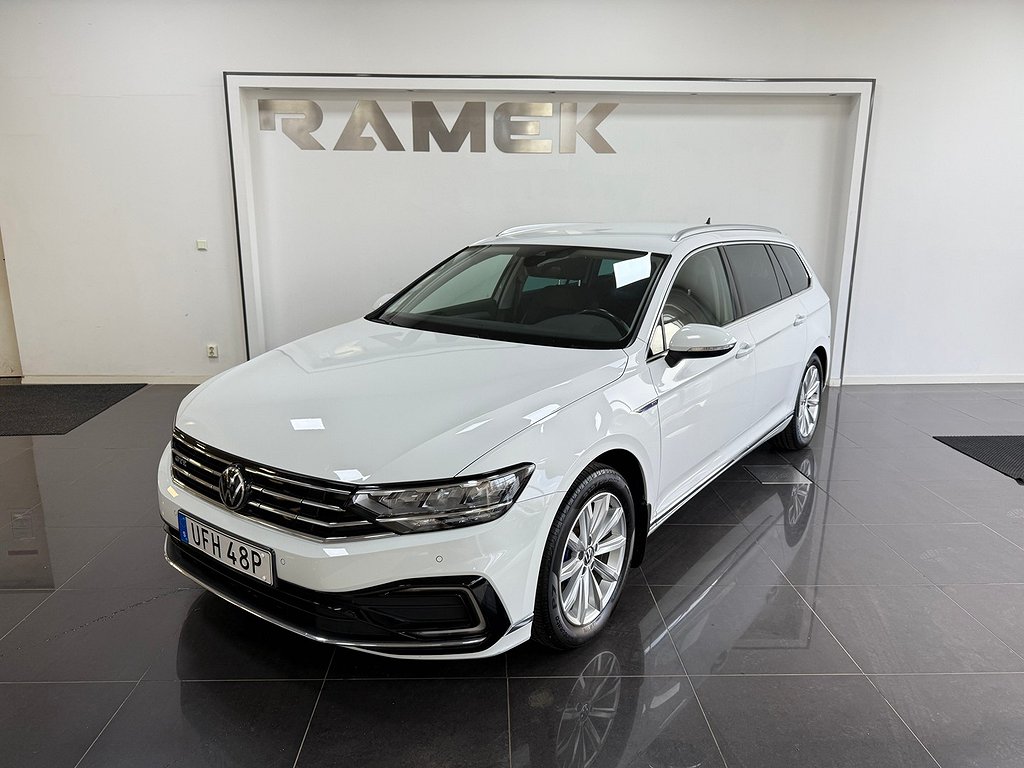 Volkswagen Passat Sportscombi GTE 1.4 TSI Bränslevärmare