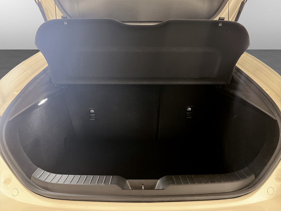 Bild på Mazda 3 Hatchback Sky 2.0 150hk Aut - B-KAMERA,HUD,BOSE