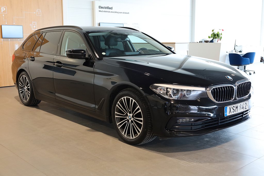 BMW 520 d Touring Aut Sport line Navi Kamera Connected 2019