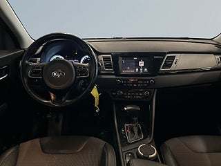 Kia Niro Hybrid DCT Advance Plus S&V-hjul/Navi/Carplay/Rattvärm