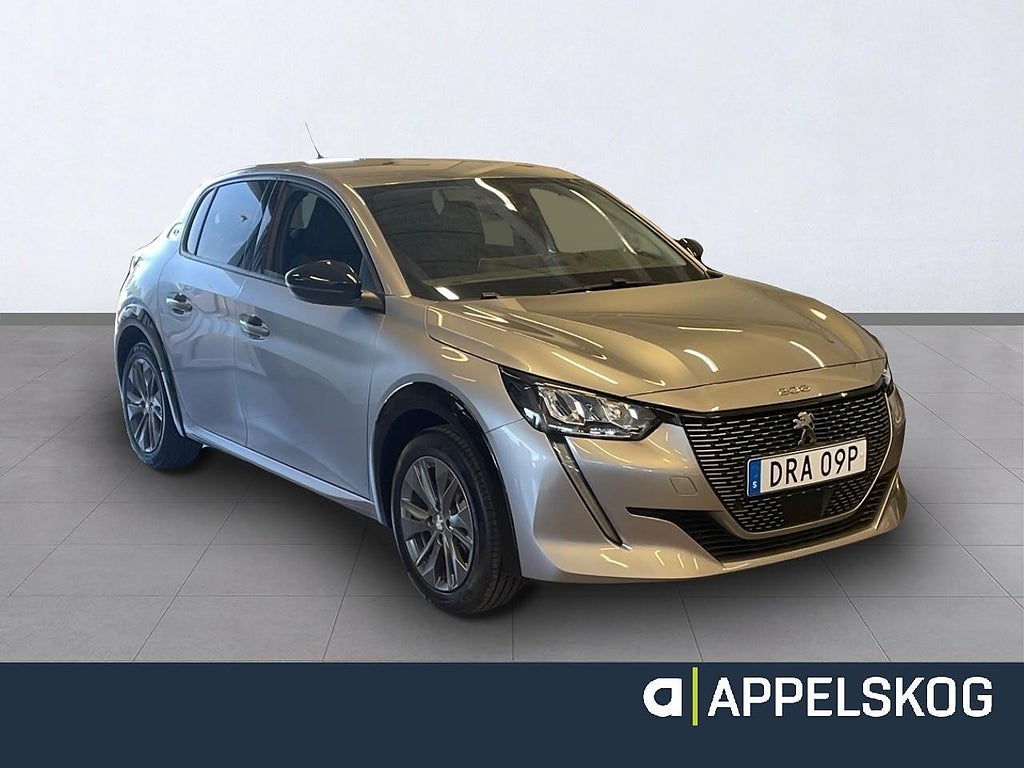 Peugeot E-208 ALLURE 50 kWh Electric |RÄNTA 3,99%|V-HJUL INGÅR| thumbnail