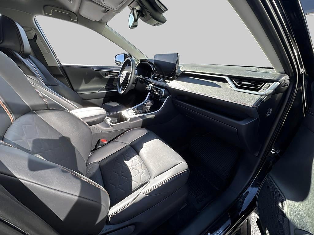 Toyota RAV4 2023 - miniatyr 7