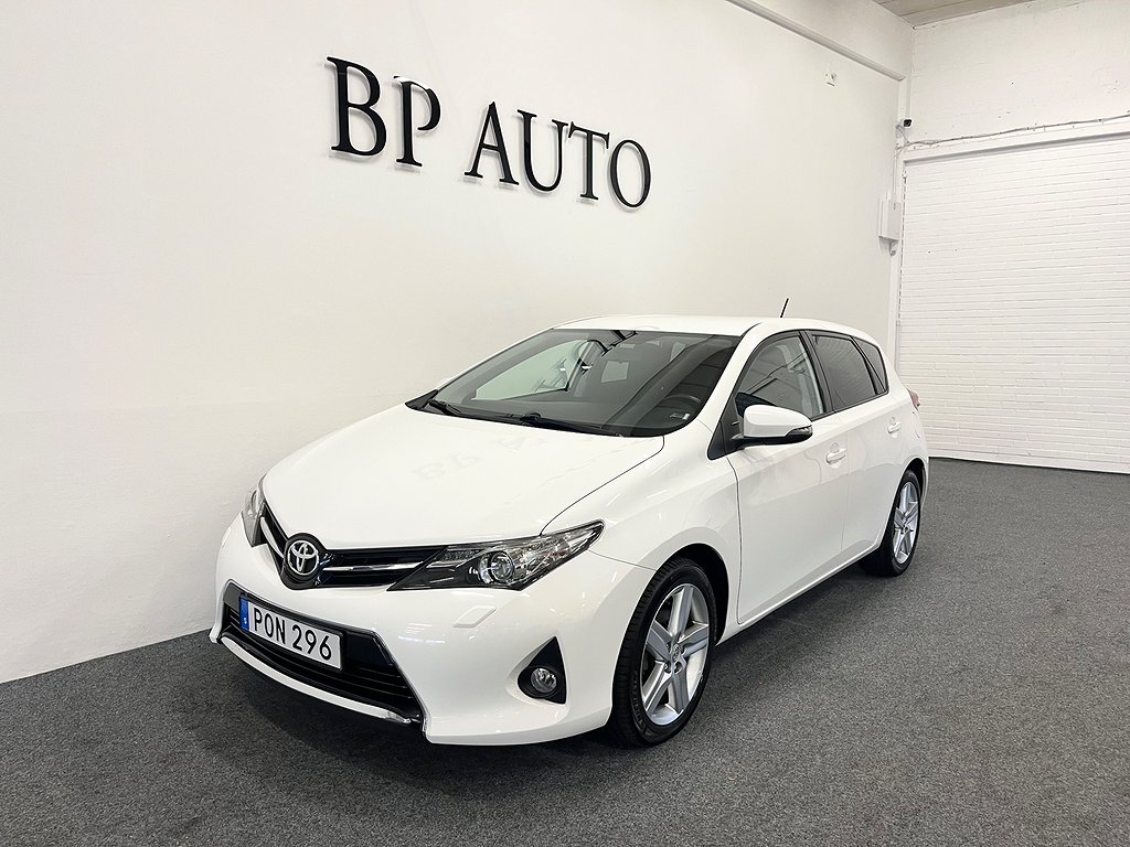 Toyota Auris 1.6 Valvematic Edition 50, Drag, B-kamera 3.95% 