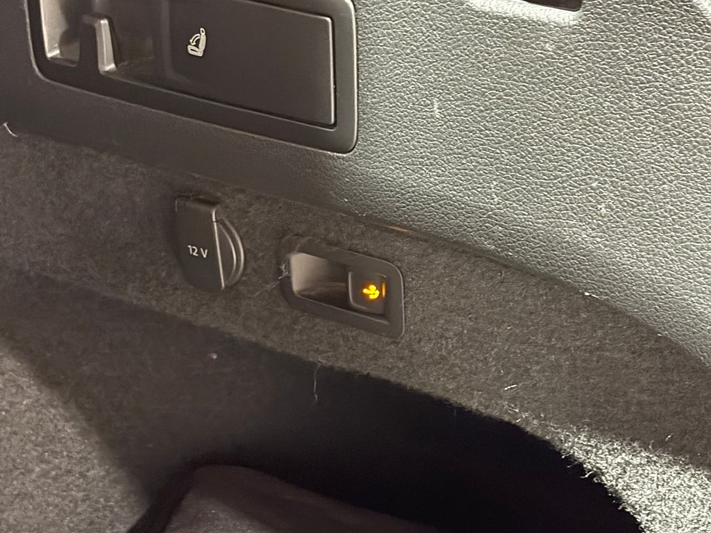 Volkswagen Passat GTE |Drag | Kamera | Nyservad | Låga mil 2018