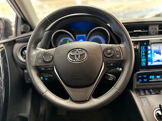 Toyota Auris Hybrid e-CVT 136hk/kamera/SoV-hjul/P-Sens/MoK