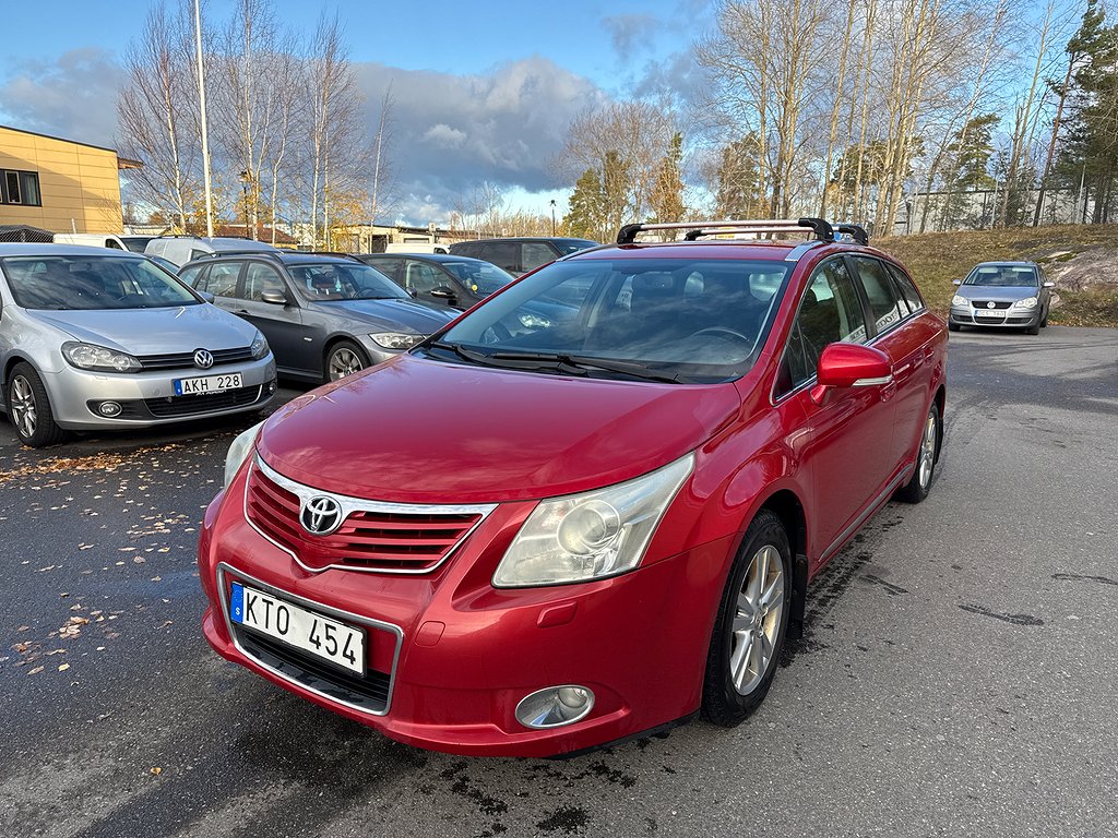 Toyota Avensis Kombi 1.8 automat Multidrive S Business Euro 4